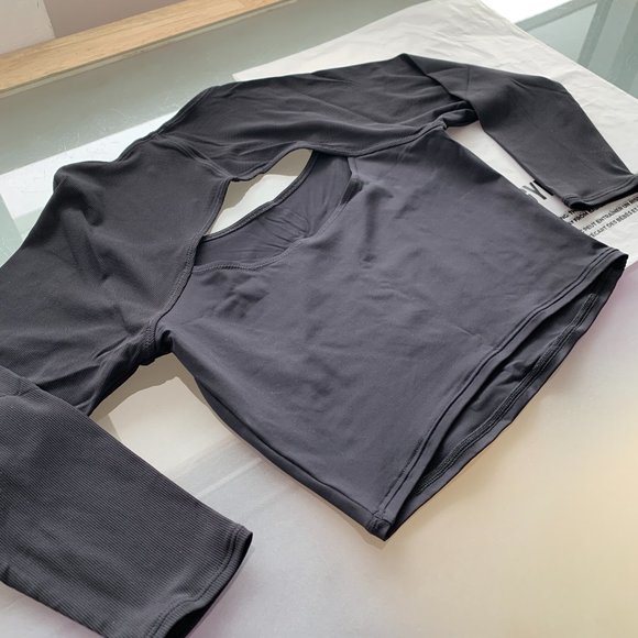 BNWT NEW RELEASE GYMSHARK ELEVATE 3/4 SLEEVE CROP TOP BLACK XS - Picture 11 of 11